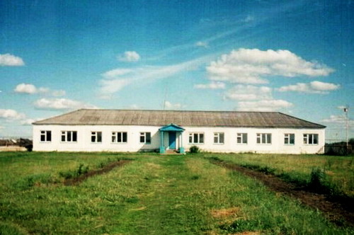 Школа в селе Татарское Ахметьево