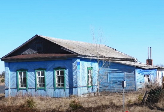 Школа в селе Старый Муй