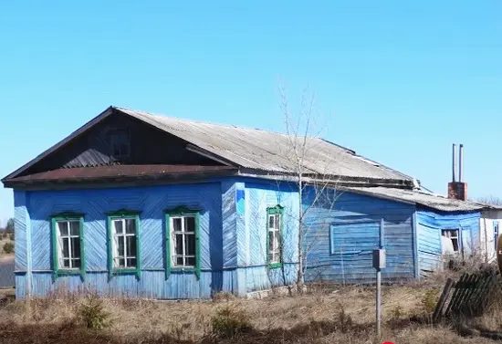 Школа в селе Старый Муй